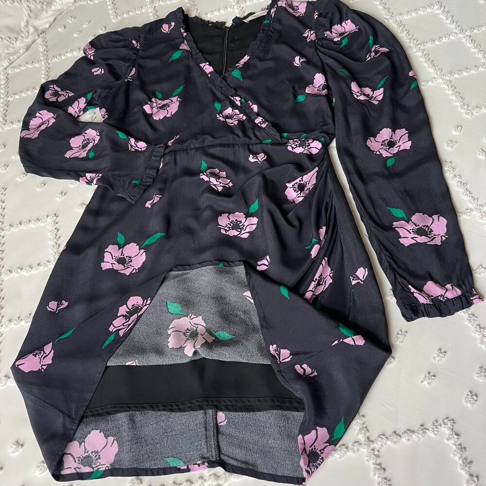 ASTR Black Lilac Floral Marinke Mini Dress SIZE M - Picture 5 of 15